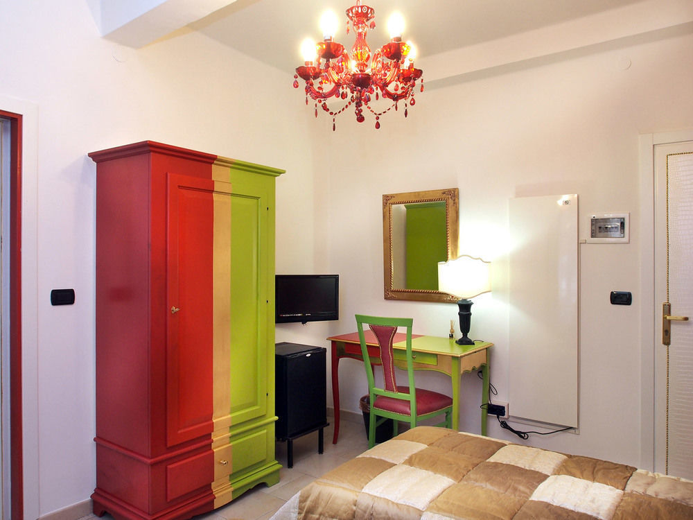 Hotel Due Spade Фіденца Екстер'єр фото